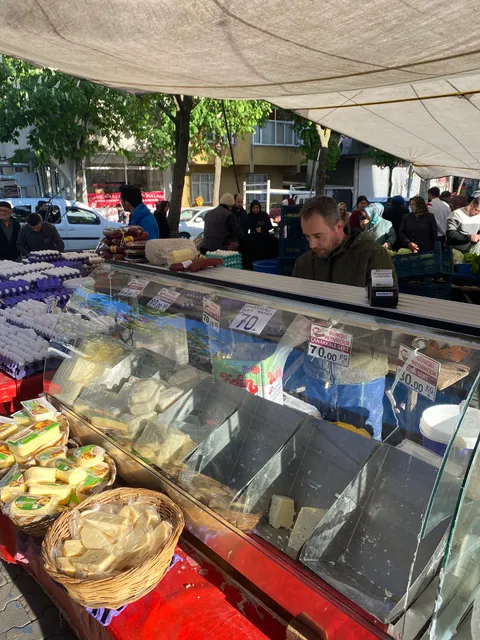 Güneşli Açık Halk Pazarı