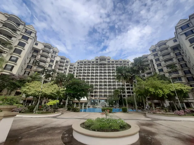 Riviera Bay Resort Condominium