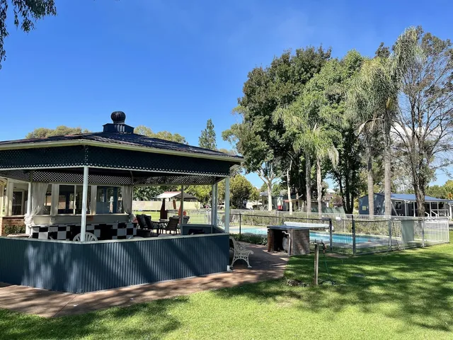 Young Tourist Caravan Park