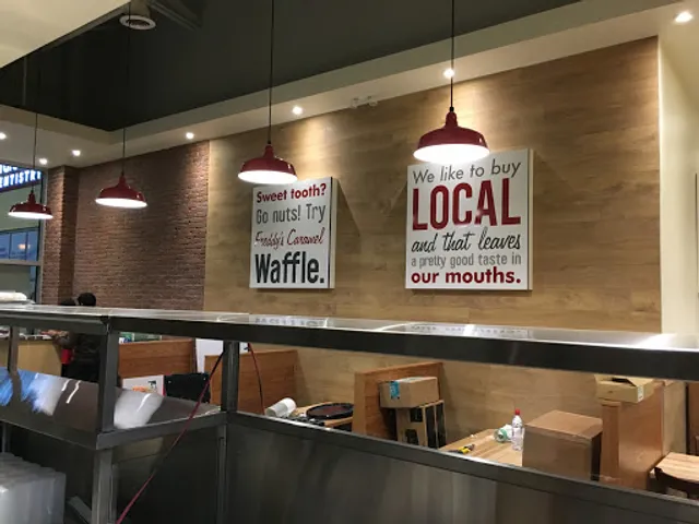 Sunny Morning Breakfast & Lunch (Aurora)