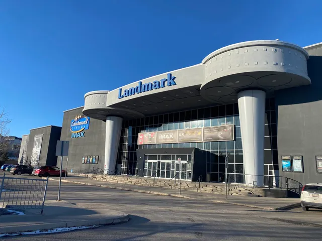 Landmark Cinemas 16 Country Hills Calgary