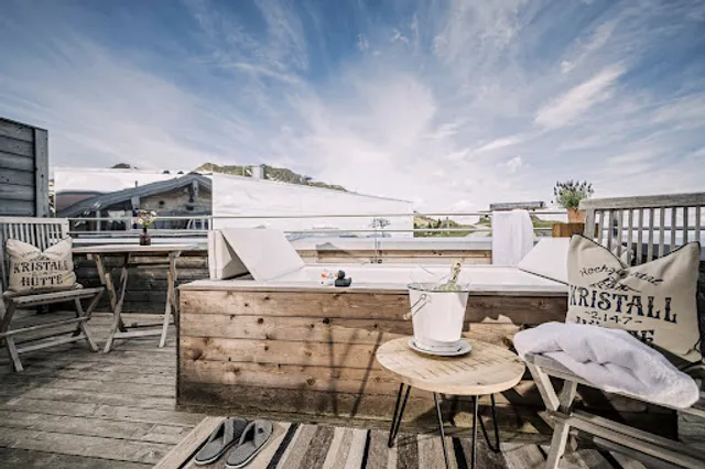 Kristallhütte Zillertal - Restaurant, Bar, Hotel