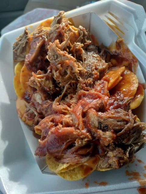 Travelin Pig BBQ food truck