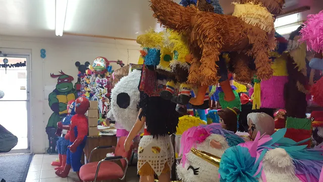 Pinatas El Payasito