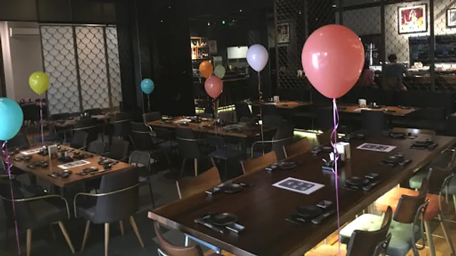 Uroko Yakitori Sushi - Nova Saujana