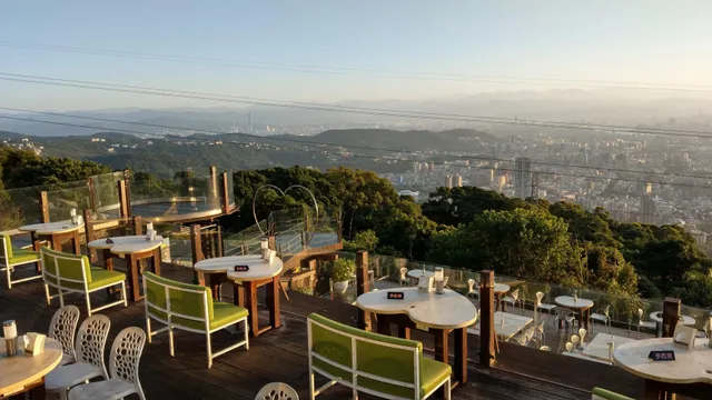 草山夜未眠景觀餐廳