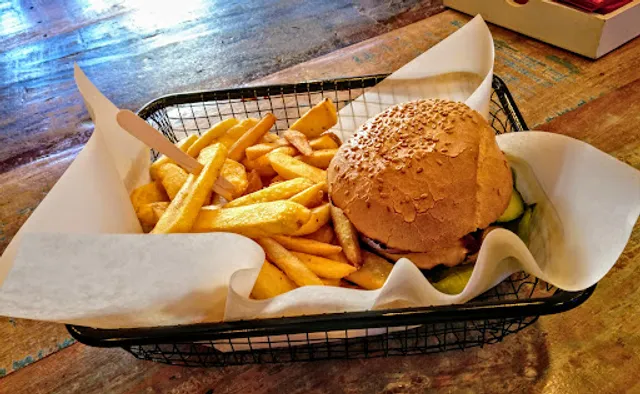 Triple B - Beef Burger Brothers