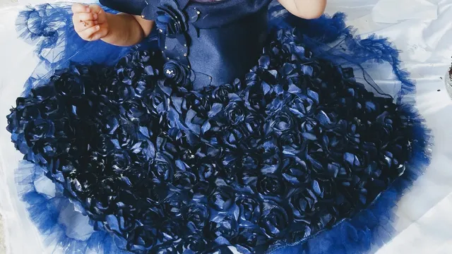 Z &z dress alterations (Women's dress only).