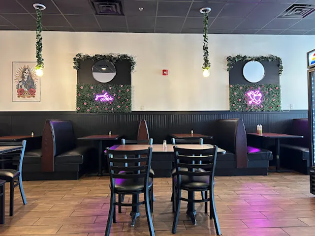 House of Birria Tacos & Cantina