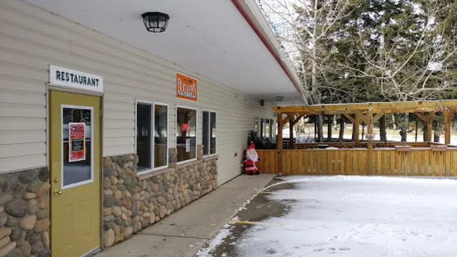 Buglers Dining Room and Lounge