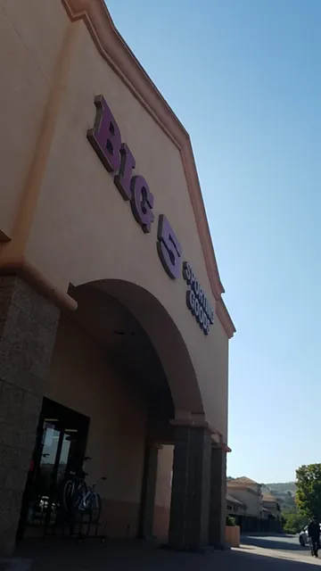 Big 5 Sporting Goods