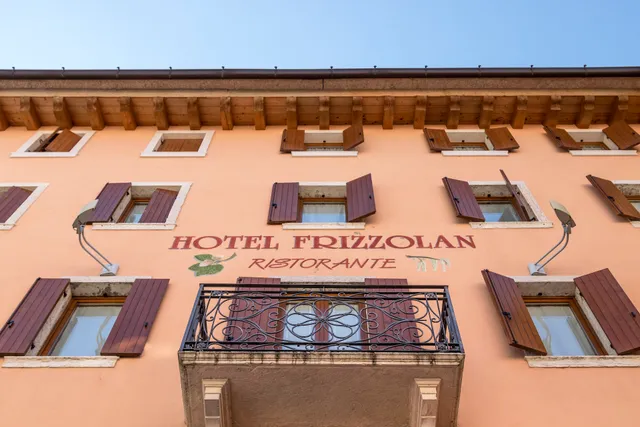 Hotel Ristorante Frizzolan