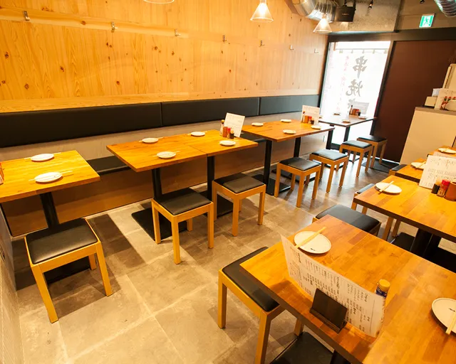 Nishi-Shinjuku Fujiya - Traditional Skewers and Hot Pot