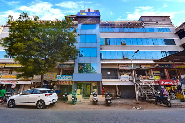 FabExpress Vibrant Residency - Hotel in Memnagar, Ahmedabad