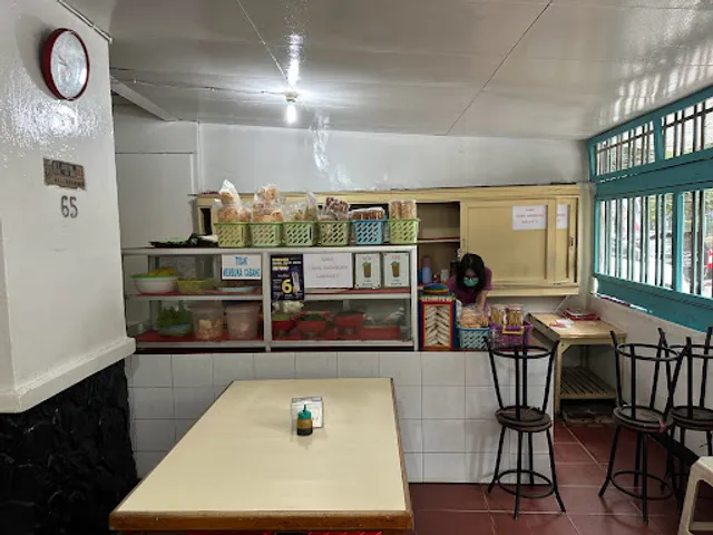 Gado Gado Taman Sari Raya