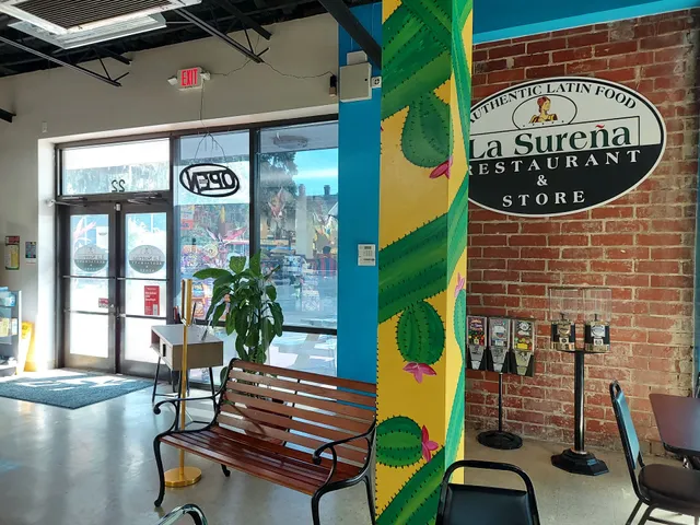La Sureña Restaurant & Store