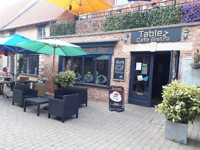 Tablez Cafe Bistro