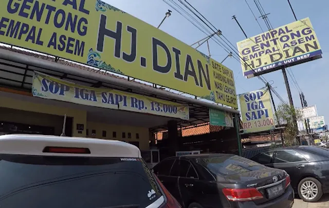 Empal Gentong Hj. Dian