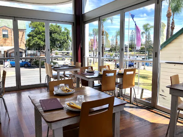 Mekong Thai Lao Restaurant