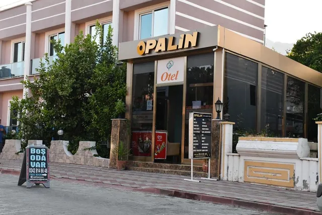 Opalin Hotel