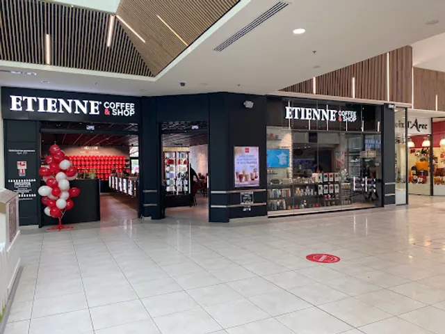 ETIENNE Coffee & Shop Castres Auchan Aushopping