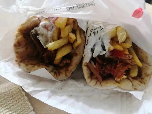 Η Γειτονιά - Ψητοπωλείο Νέα Ιωνία