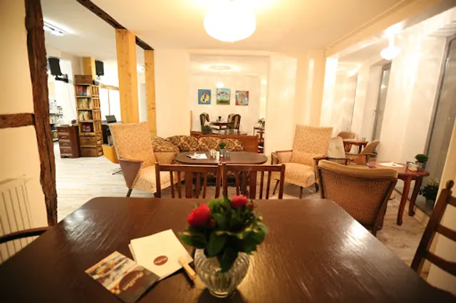 KostBar Schwerin - Café-Bistro-Kunst