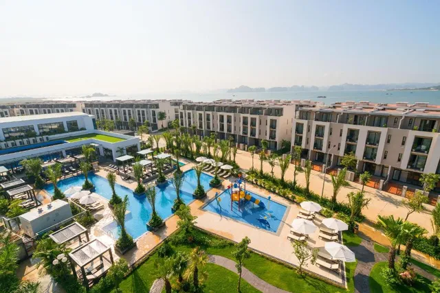 Villa Royal Lotus 615