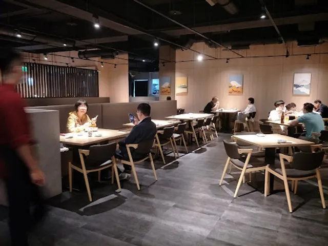 坐著做。日本料理（中茂新天地）