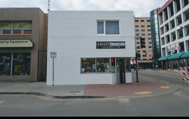 Ebony & Ivory Convenience