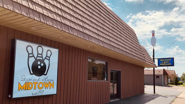 Diamond Lanes Midtown