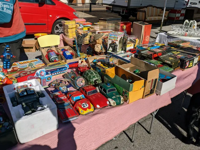 Mercato dell'Usato e Antiquariato