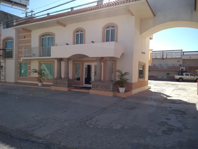 Hotel Santander Inn & Suites