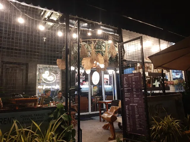 Mi Fiore Flowers And Events / Mi Fiore Cafe