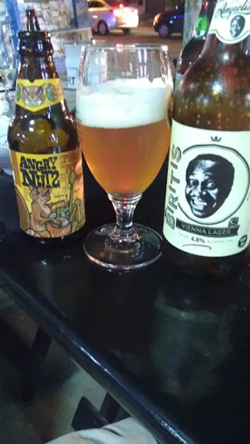 Art Drink's rock bar