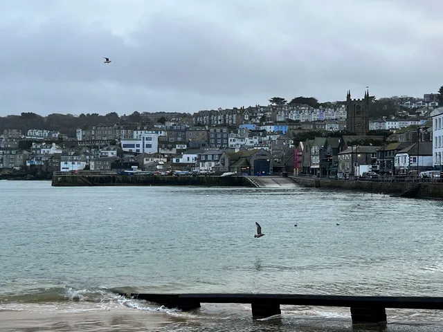St Ives Harbour Apartments