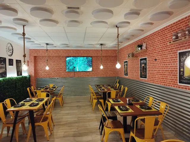 Gastrobar La Fábrica Brewpub