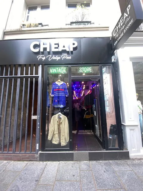Cheap frip vintage - Marais