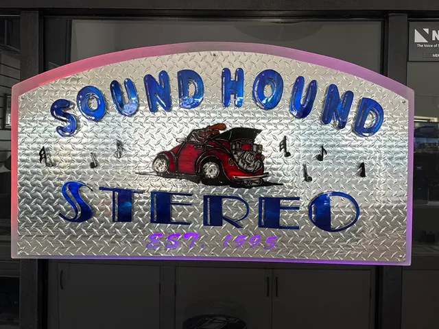 Sound Hound Stereo