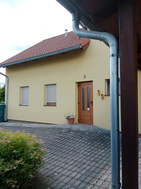 Accommodation Holy Trinity