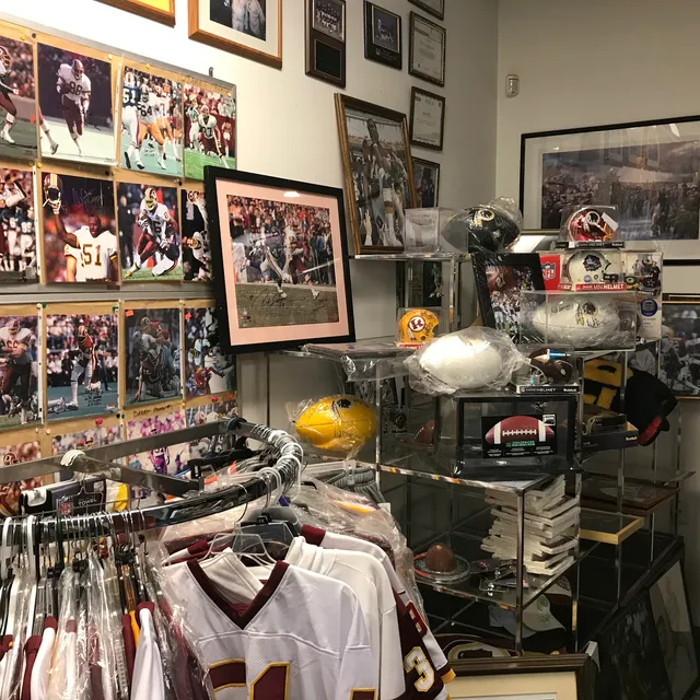 Mark's Electronics Inc.