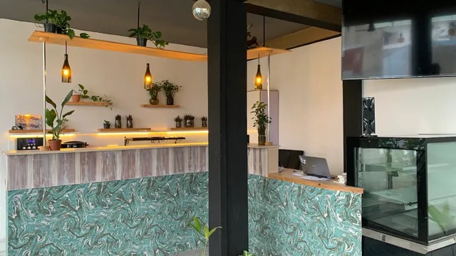 La Vista café & bistro