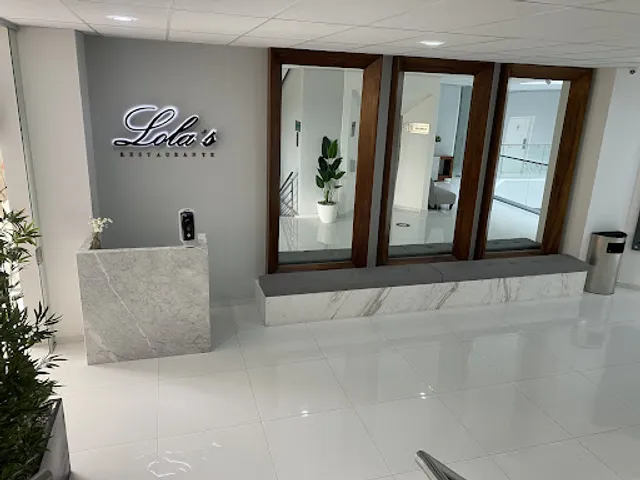 LOLA´S RESTAURANTE