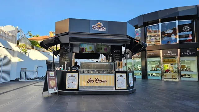 Mr Churro | Heladería y Pastelería | The Duke Shops