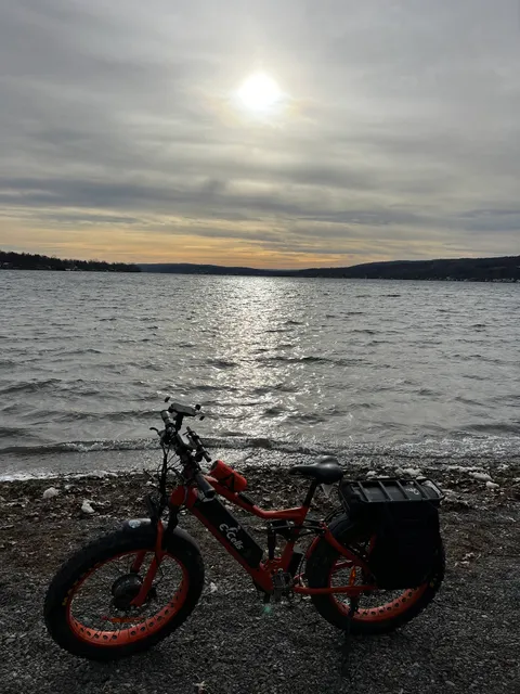 Keuka Outlet Trail Parking