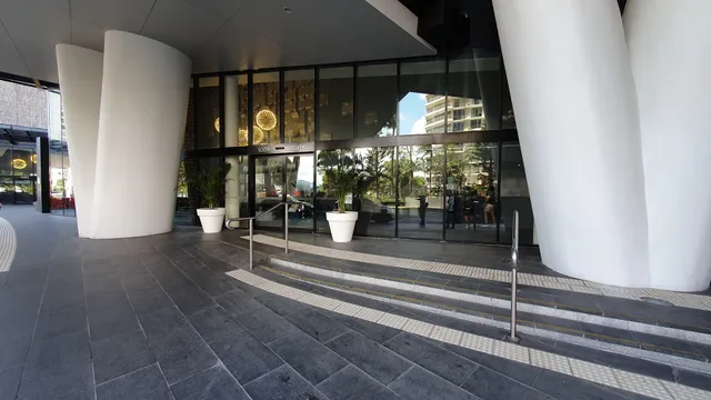 Circle on Cavill Shopping Centre