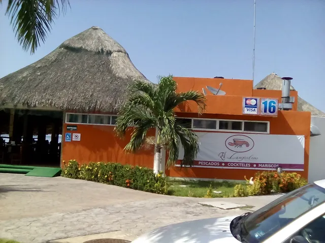 Palapa El Langostino Pescados, Cocteles y Mariscos