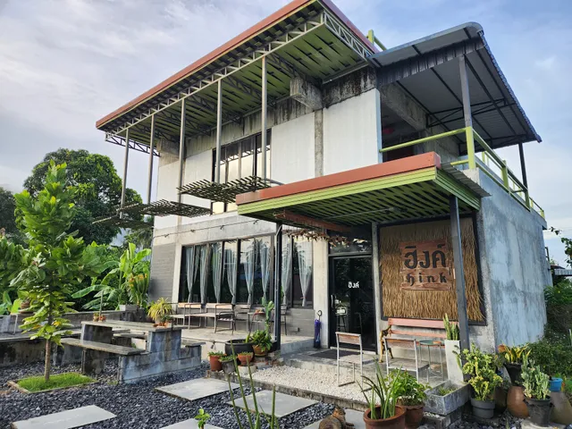 Hink Poshtel PhangNga