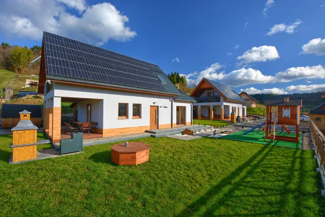 Domki na Wzgórzu Słońce i Woda