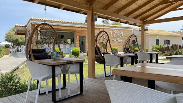 Sea Garden Cocktail Restaurant